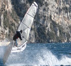 Lago di Garda windsurf salto